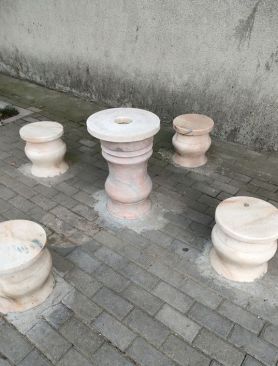 小区监控等同虚设