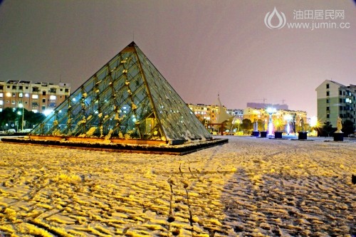 雪夜景色—大庆小区2.1_conew1.jpg