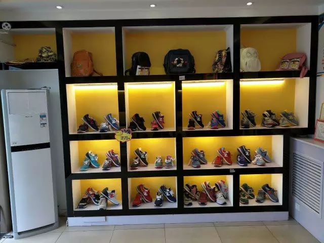 5d0b9f0ee39c40360f307460572debe5.jpg
