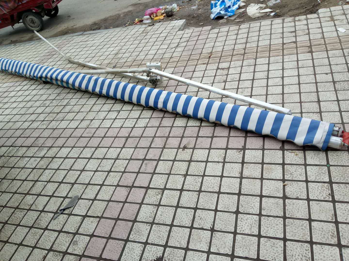 478037992559864455.jpg
