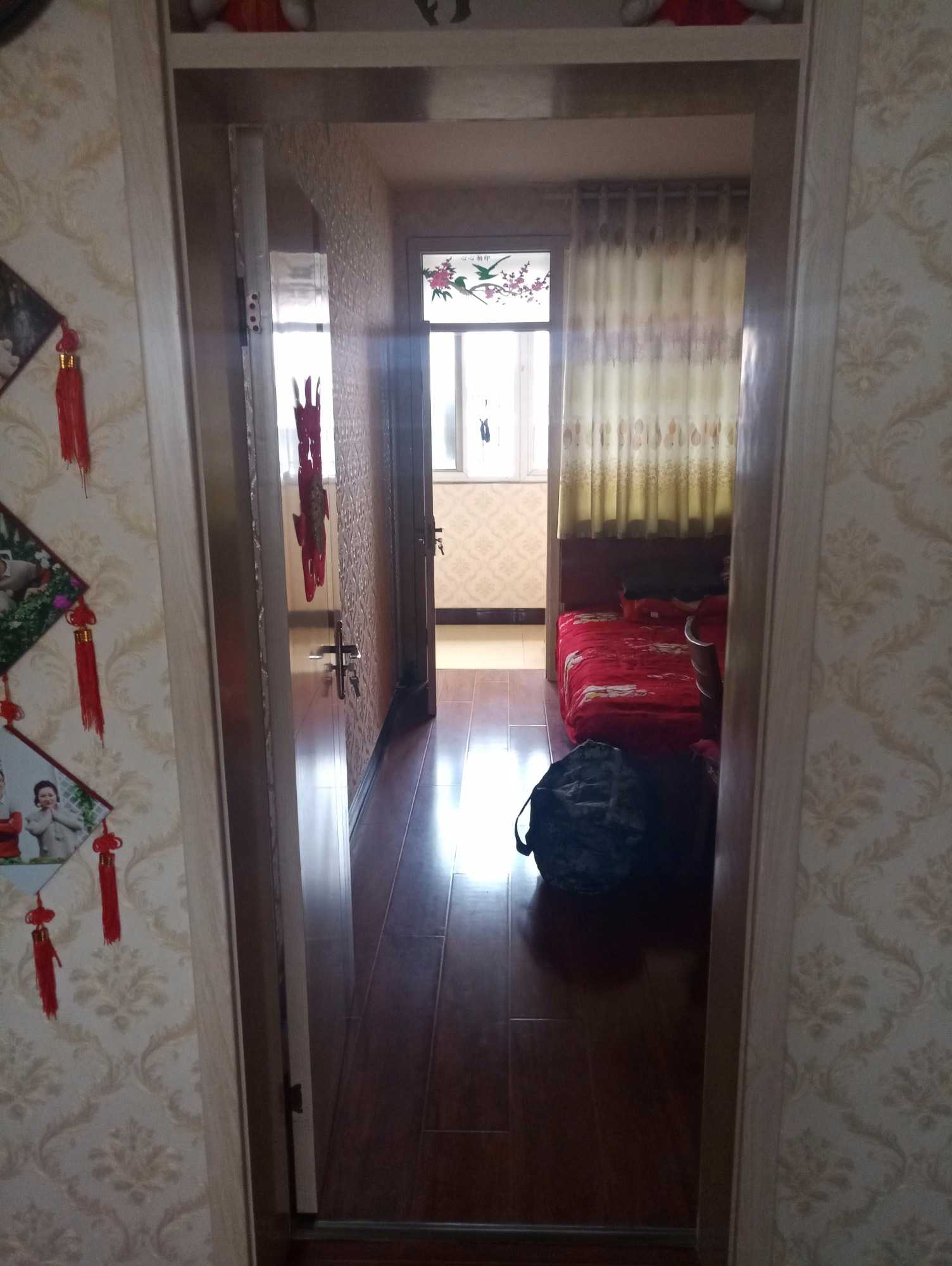 P90321-103521.jpg