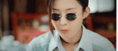 91522FBB-C1A8-42C2-9C9A-CBC56A6BA26E.gif