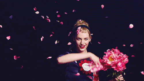 dbe434dfe763090c52dbbeedf3c4ba77.gif
